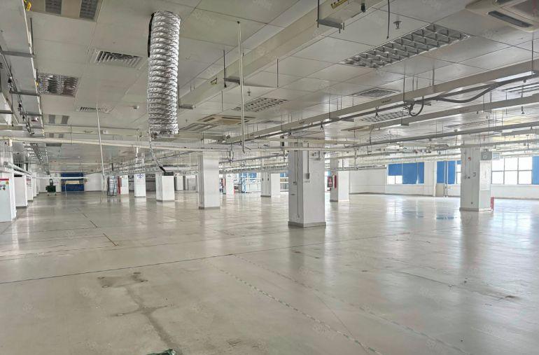 龙岗坪地低价原房东工业园厂房出租研发生产仓库出租红本可分租