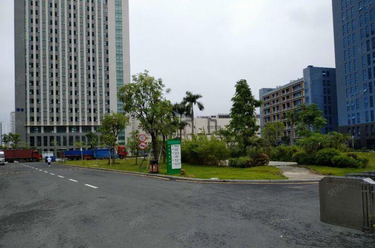 李朗石芽岭地铁站附近原房东大型科技园500平精装办公厂房出租