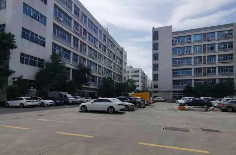 布吉大芬木棉湾双地铁口，国企1000平办公仓库可分租