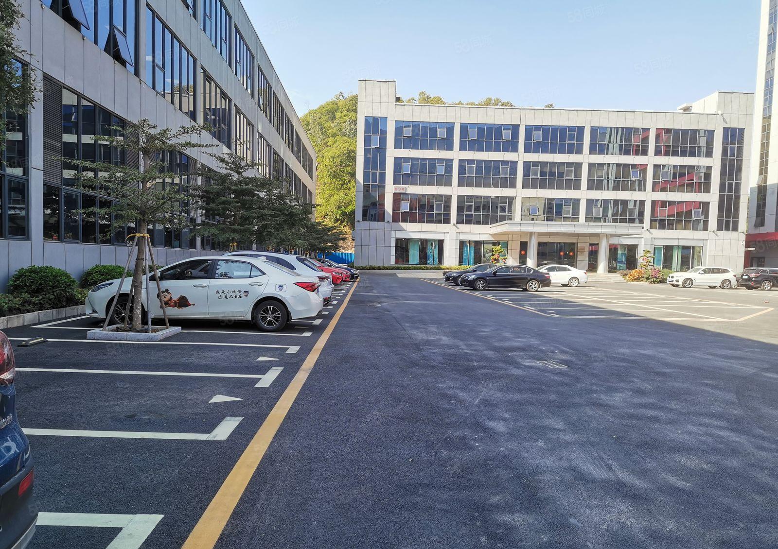 布吉李朗工业园区原房东红本2楼1000平方带装修水电齐可分租