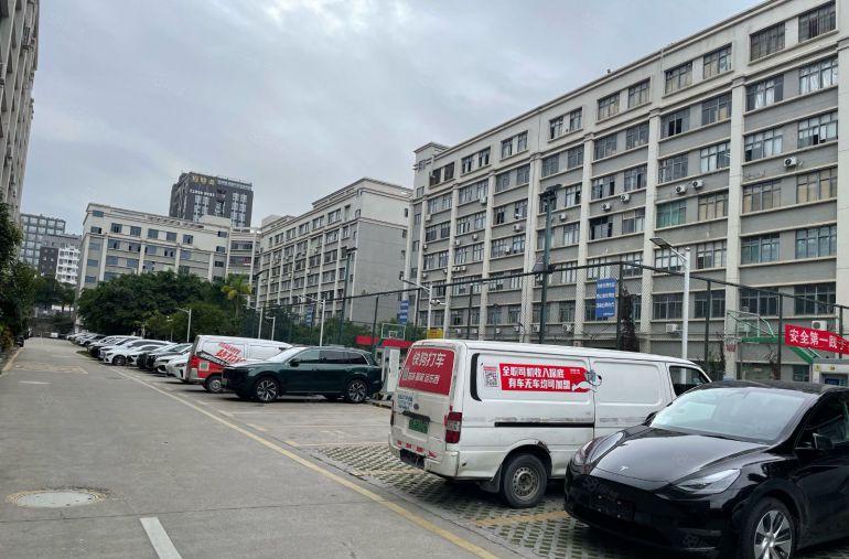 沙湾带装修整层原房东厂房出租300平 600平 1200平