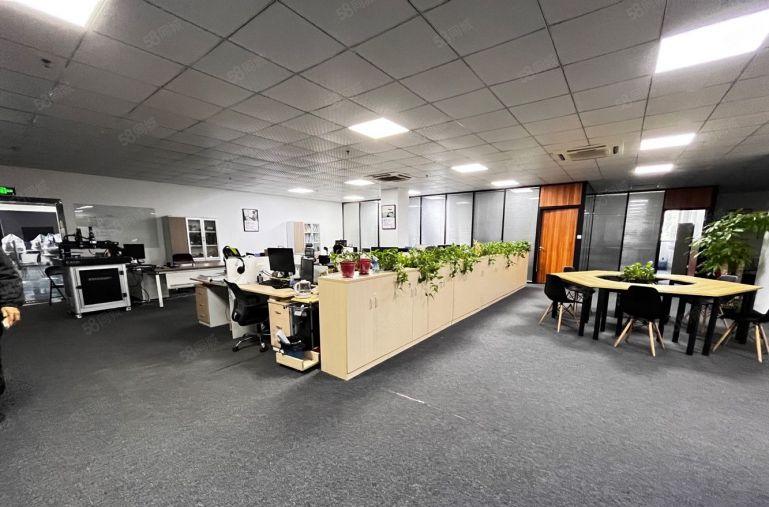 布吉李朗地铁口原房东整层1080平方精装修办公室仓库厂房出租