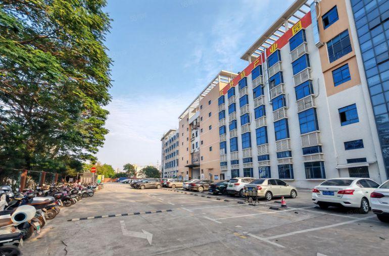 李朗地铁口创意园200平至1000平方电商仓库小面积厂房出租