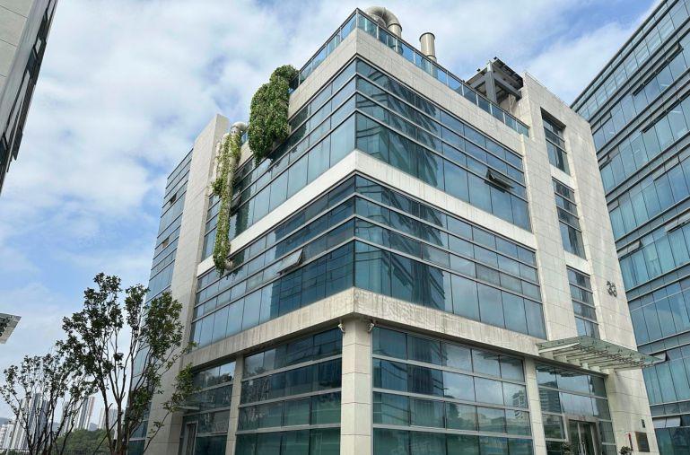 石芽岭地铁站开发商三层小独栋2100平有红本可申请补贴