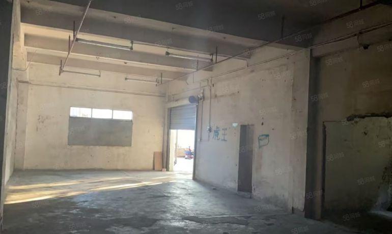 龙岗一楼 287厂房出租丨大车出入方便丨0押金