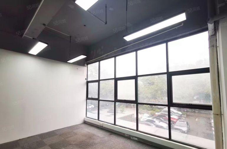 布吉百鸽笼地铁口，花园式办公电商精装修1大小格局