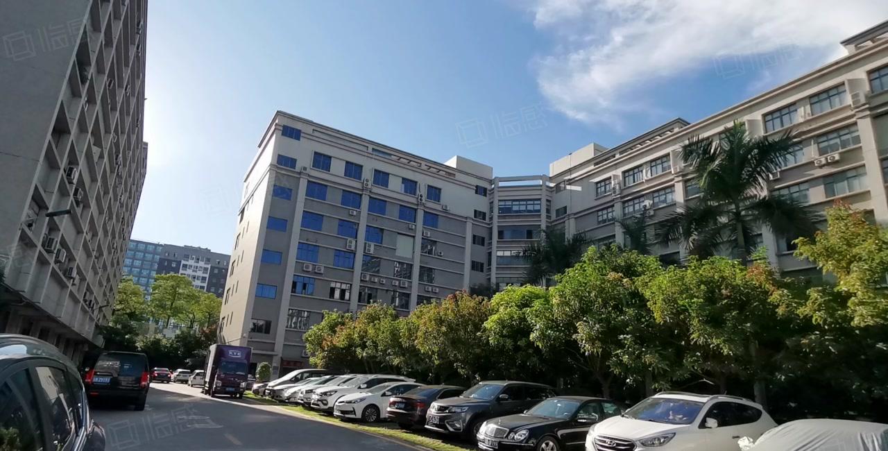 原房东！布吉地铁口1.5平独院，可分租，独栋厂房仓库低价出租