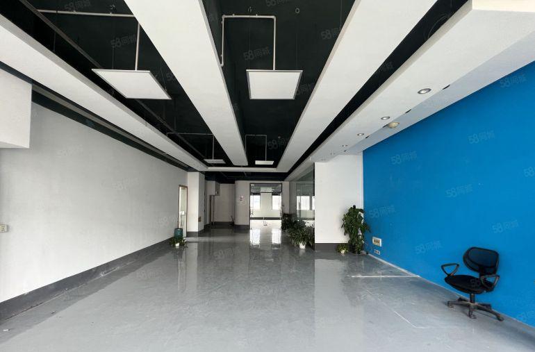 布吉上李朗红本厂房2460平方出租带装修卸货平台形象好易招工