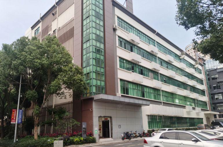 100平起租布吉上李朗地铁口附近1000平方办公厂房仓库出租