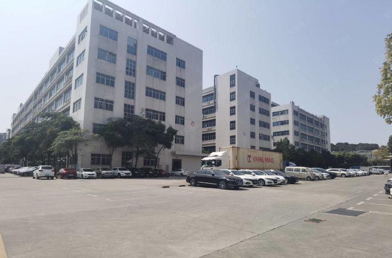 布吉石芽岭地铁口大型电商产业园厂房仓库2000平出租