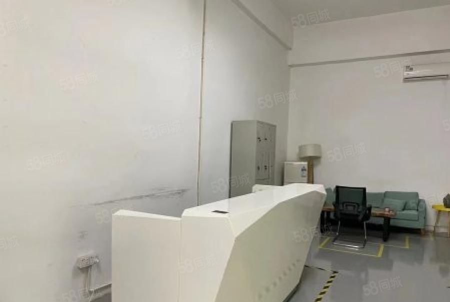 龙华大浪高新科技园2000平豪装无尘车间不用转让费