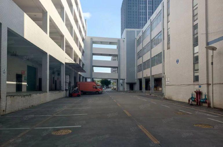 降价出租！布吉吉华路电商仓库2000平出租带卸货平台