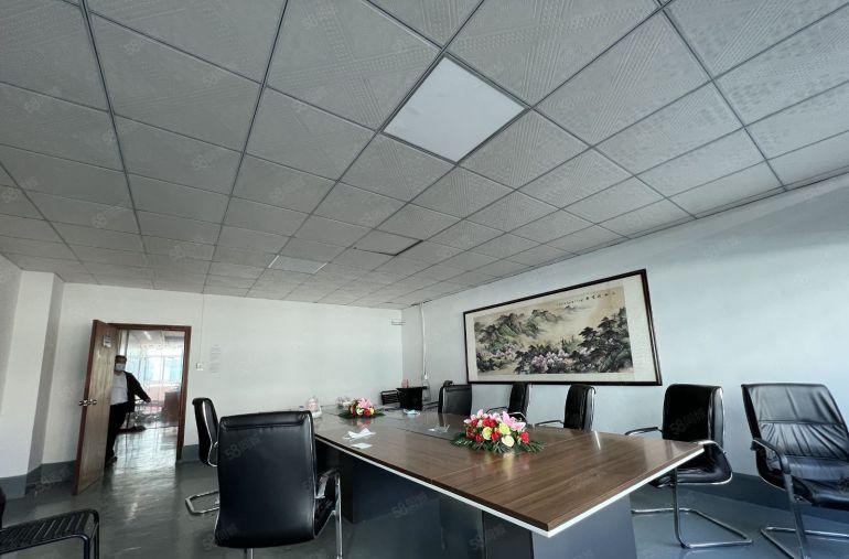 布吉坂田新出1000平平方厂房仓库出租,大小分租