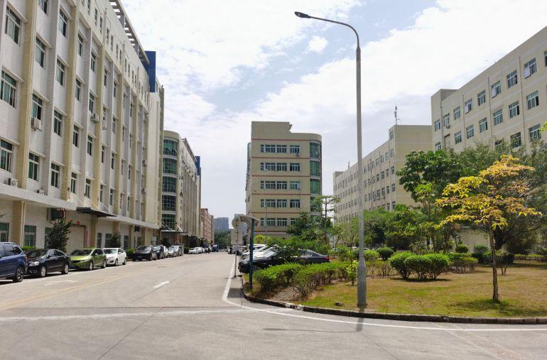 布吉丹竹头地铁口原房东工业园楼上1000平带装修仓库厂房出租