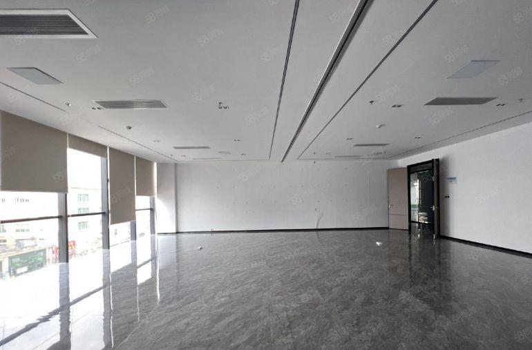 布吉上李朗地铁口楼上500平精装修厂房仓库分租转租