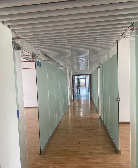 180平布吉丹竹头地铁口研发性小厂房 31格局低价出租