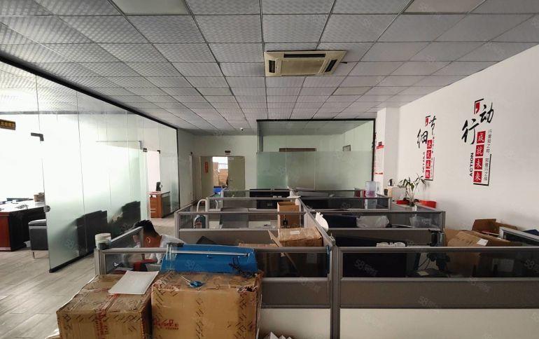 200平起租丨布吉地铁口一楼二楼3000平带装修厂房仓库出租