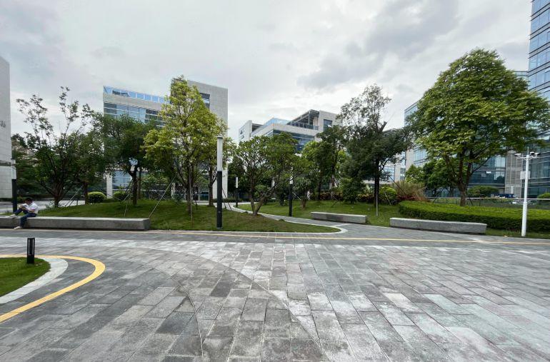 精装修独栋！珠宝附近独栋厂房办公室2100平出租