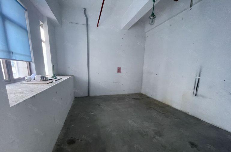 300平起分布吉大芬地铁口1000平仓库出租厂房出租大小可分