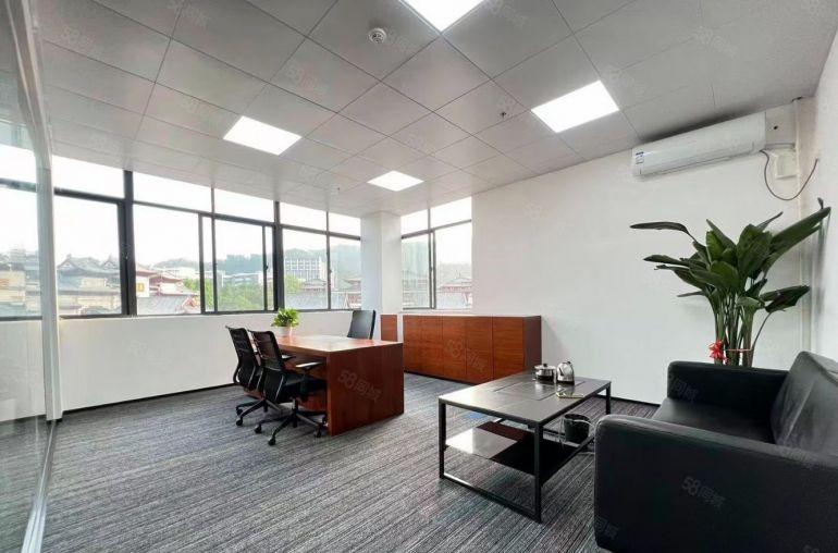 布吉长龙地铁口一楼1000平方，楼上501000都可以分