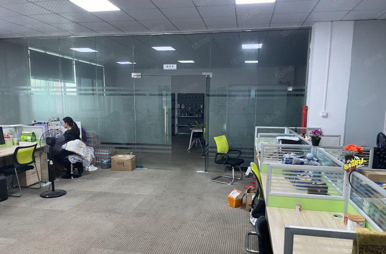 丹竹头立信路旁带装修厂房出租380平 租金优惠