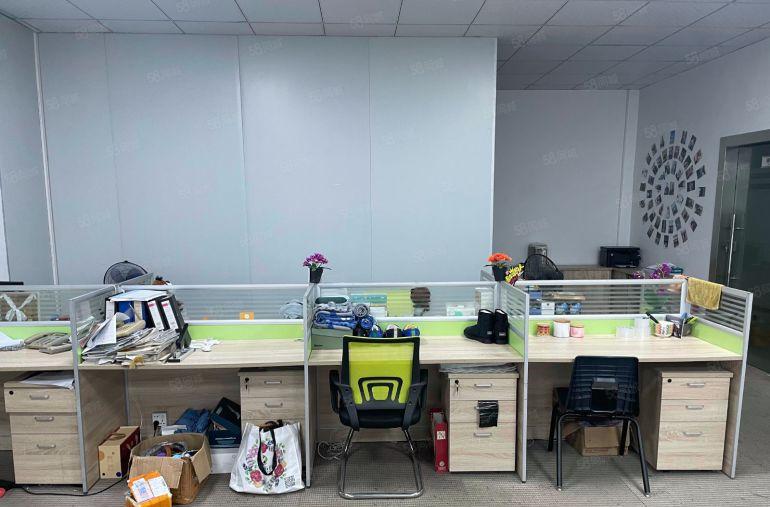 丹竹头立信路旁带装修厂房出租380平 租金优惠