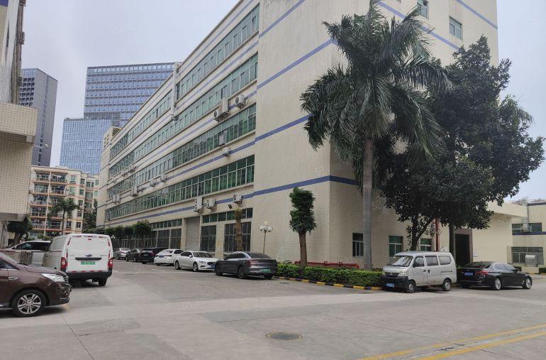 布吉原房东工业区2000平厂房一楼出租红本可分租能办环评