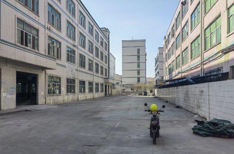 200平起分租20元起布吉上李朗地铁口厂房仓库出租2000平