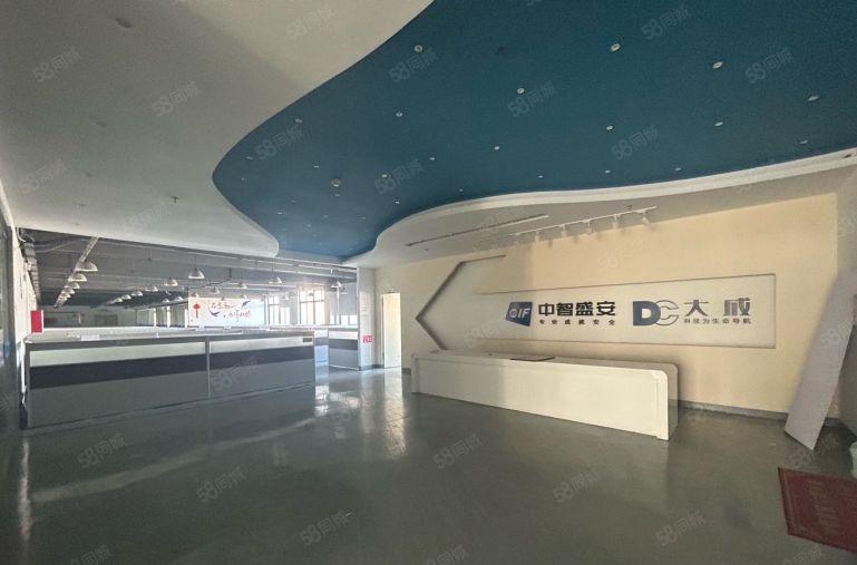 布吉长龙地铁站电商厂房仓库出租800平 大小可分租