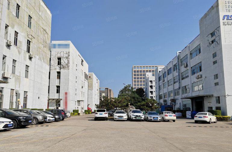 22元布吉秀峰工业区8000平独栋1~4层厂房分层出租