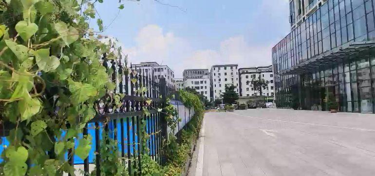 龙岗布吉百鸽笼精装修办公厂房出租独门独院50平分租超大空地