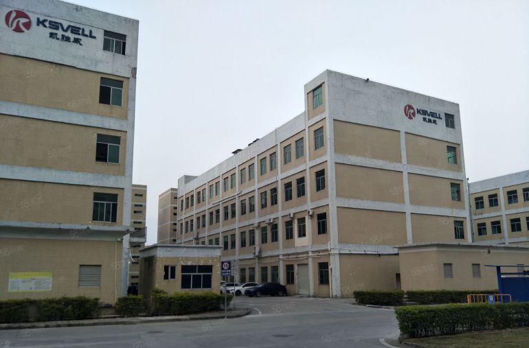 布吉李朗主干道边原房东花园式厂房1~2层各2500平方出租！