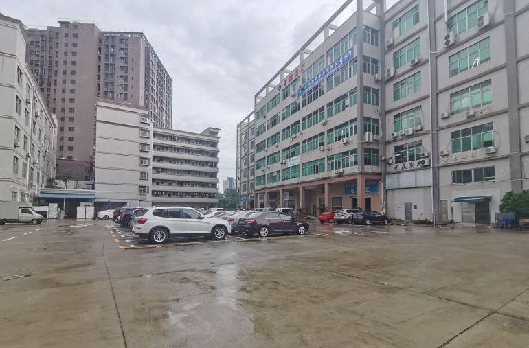 布吉上李朗地铁站原房东3000平办公厂房仓库出租100平起租