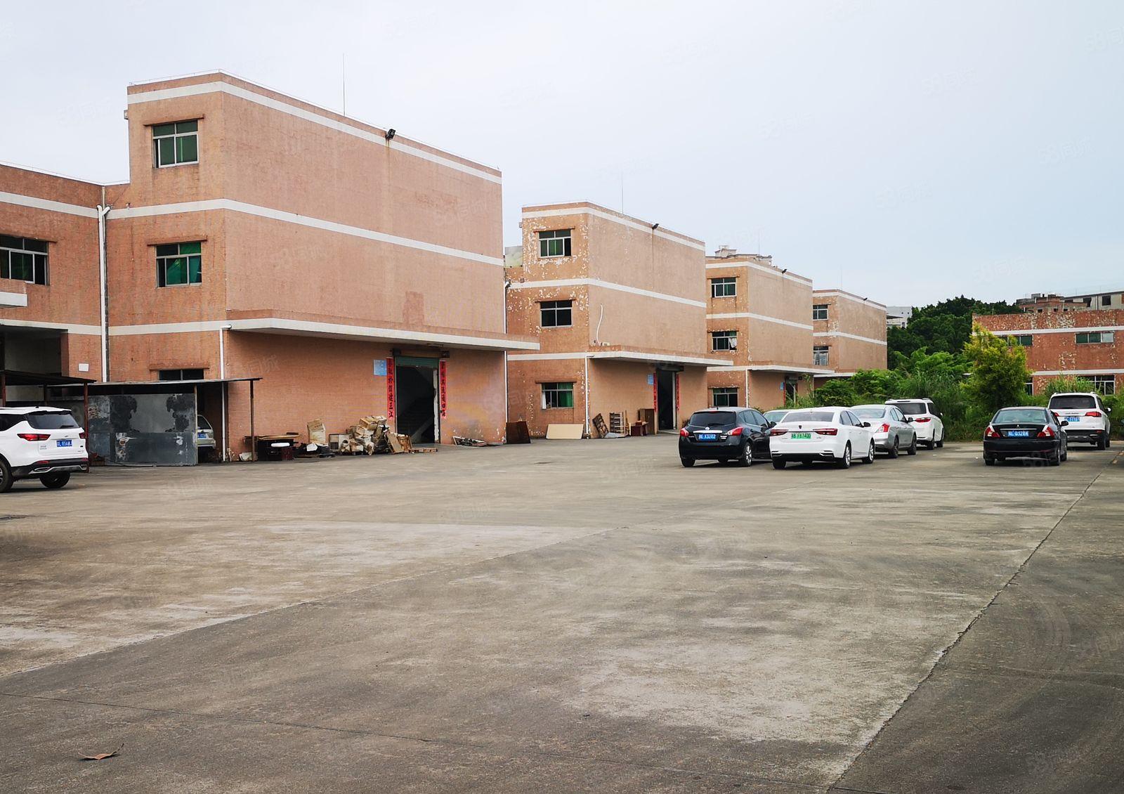 300平起分丹竹头大型工业园区3楼1200平厂房出租现成装修