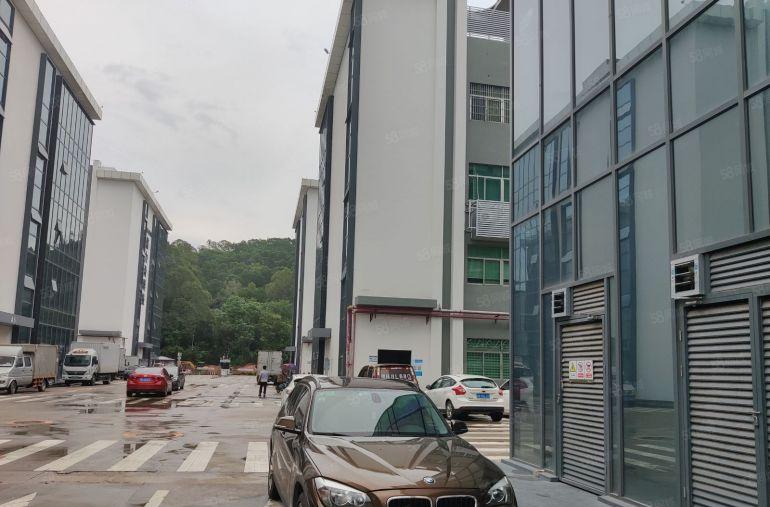 上李朗地铁口一楼1500平厂房仓库出租空地大可架行车免中