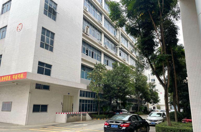 布吉大芬厂房出租200至1800平大小可分租（实际面积出租）