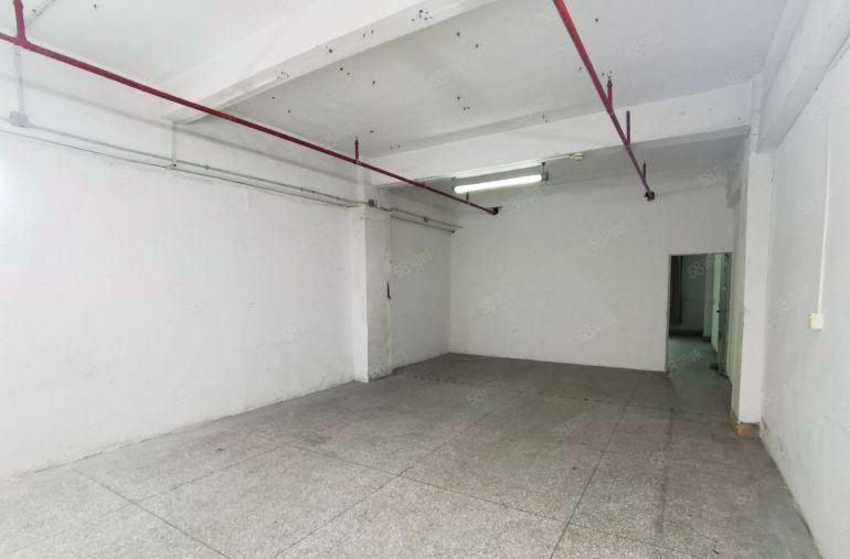 布吉丹竹头物流园厂房出租一楼仓库出租可分租小面积主干道边上