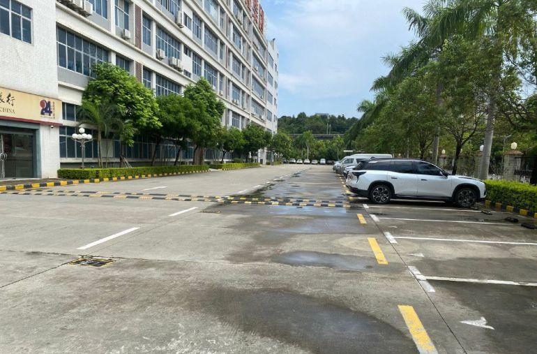 布吉丹竹头原房东厂房仓库1200平出租带精装修办公室空地大