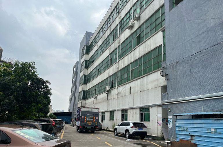 布吉东站布龙路边上3楼1000平厂房出租原房东使用率高