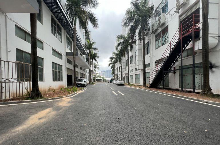 李朗原房东红本厂房980至3328平仓库出租带卸货平台空地大