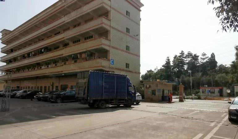 布吉上李朗工业园20000平红本厂房出租可分租交通便利.