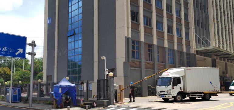 布吉李朗珠宝园500平精装修电商仓库厂房低价租300平起分租