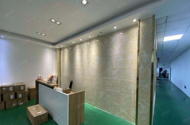 布吉地铁口楼上25元1000平精装修厂房出租仓库出租大小分租