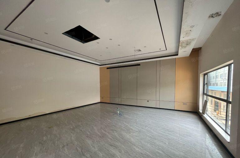 厂房出租布吉大芬2000平现成装修原房东仓库厂房大小分租