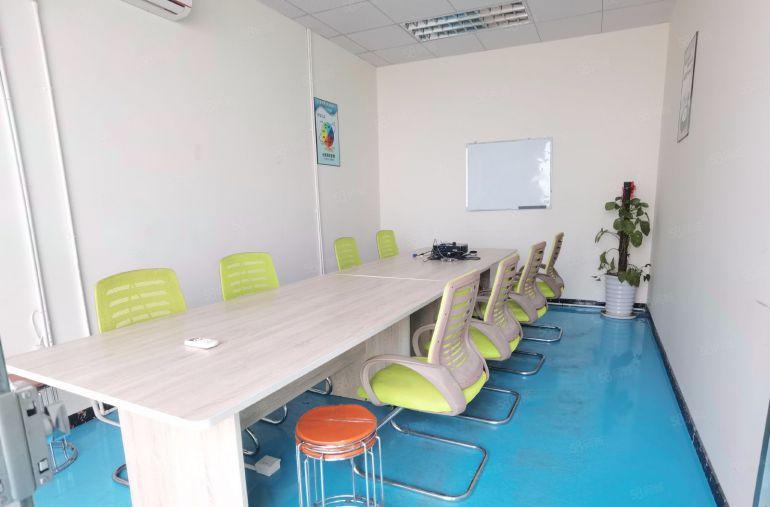 布吉李朗科技园精装办公室厂房出租大小面积可分