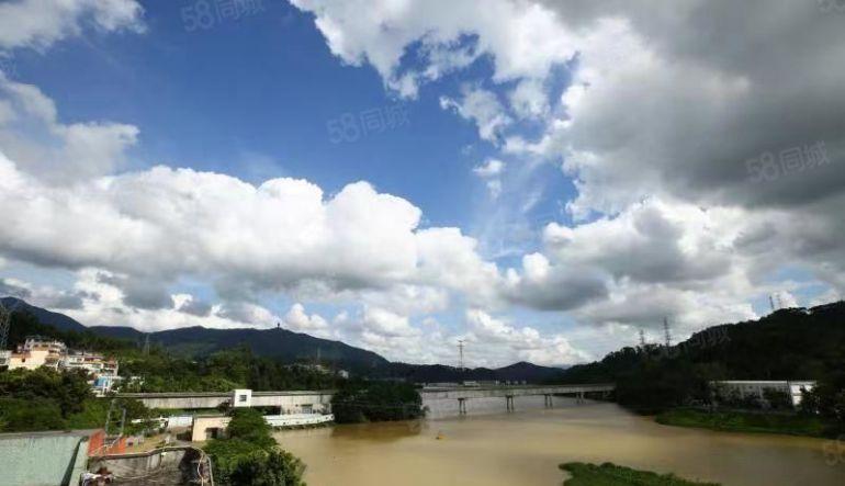 服装直播基地直播间看湖景业主直租