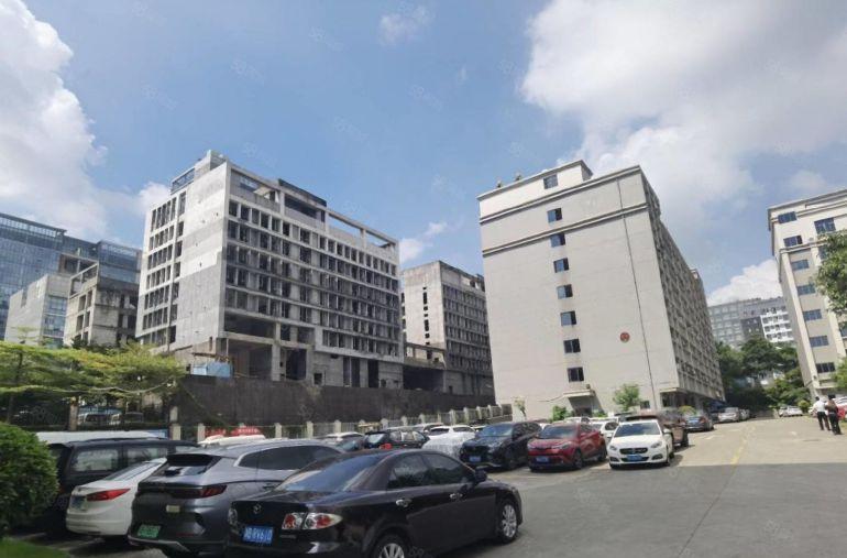 布吉李朗地铁口厂房出租新出花园式厂房整层1380平