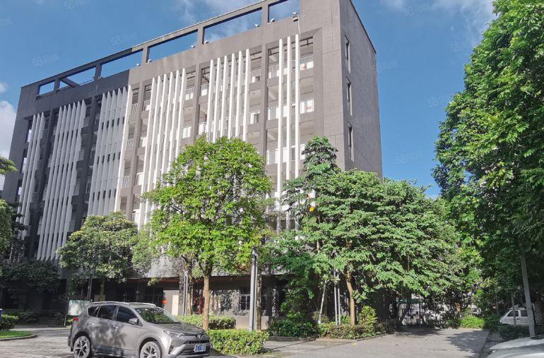 原房东开发商直租，独门独院，27000平，标准厂房，厂房出租