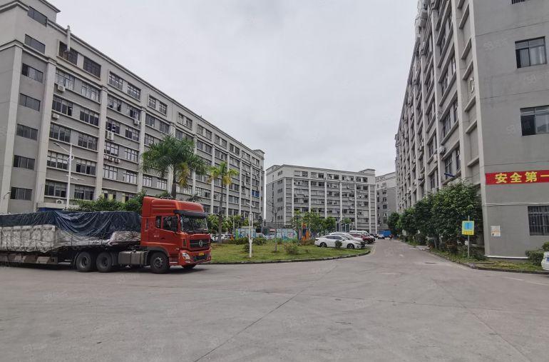 大芬地铁口1000平原房东红本厂房出租装修办公室电商仓库分租