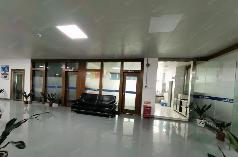 现成装修1600平 带红本可办环评 一手房东直租大型园区